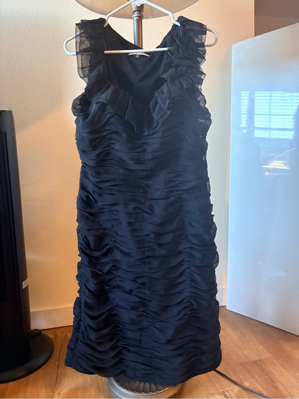 Niteline Black Ruched Ruffle Sleeveless Cockail Dress